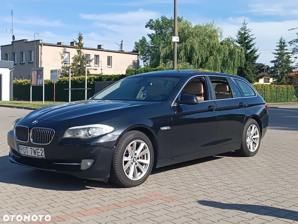 BMW Seria 5 520d Luxury Line - 3