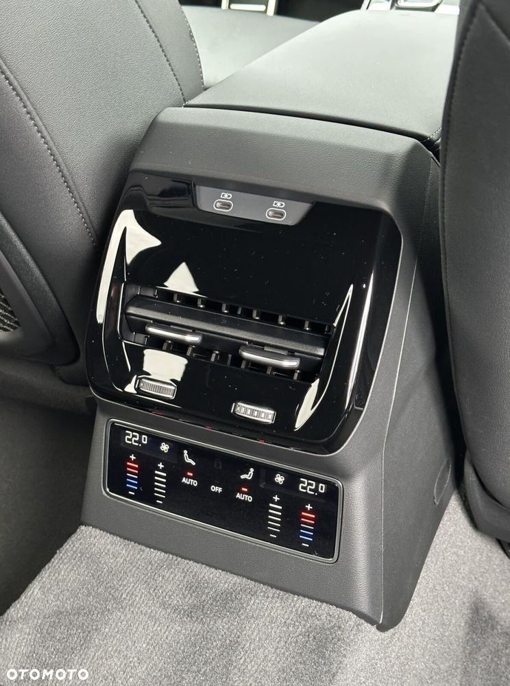 Audi A6 - 24