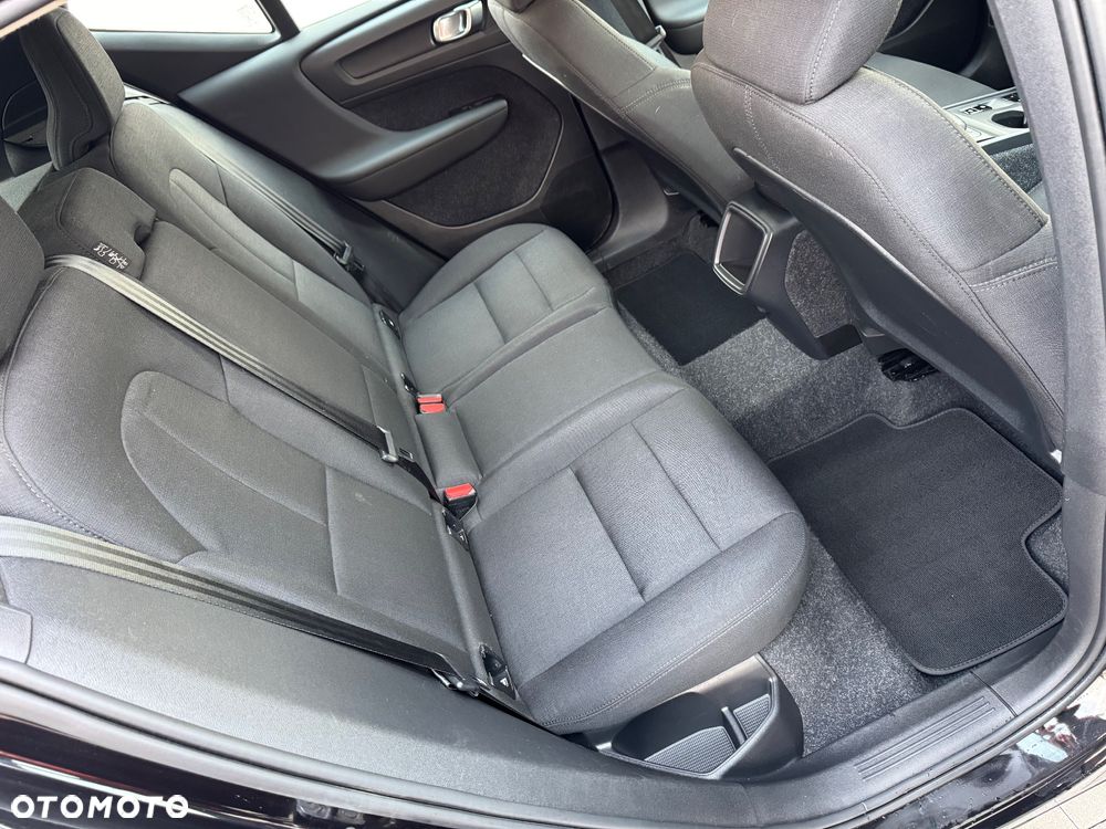 Volvo XC 40 T3 Inscription - 24