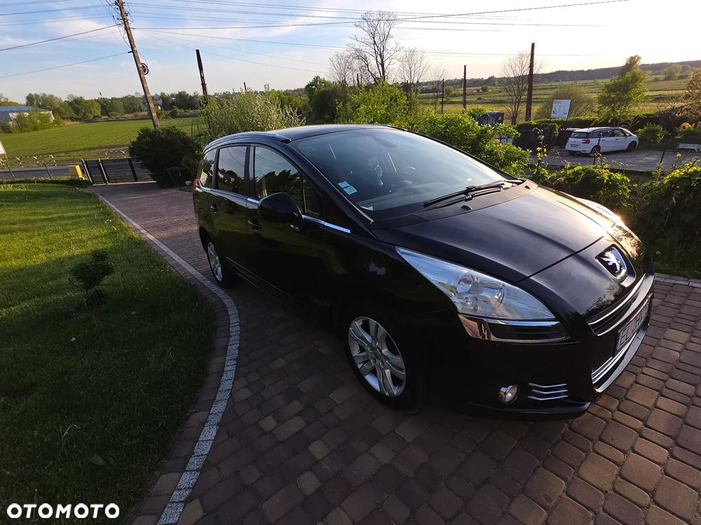 Peugeot 5008 2.0 HDi Allure 7os - 6