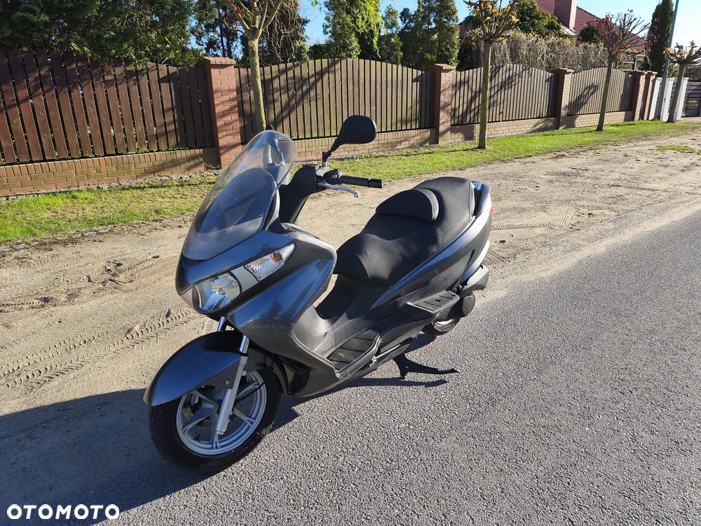 Suzuki Burgman - 2