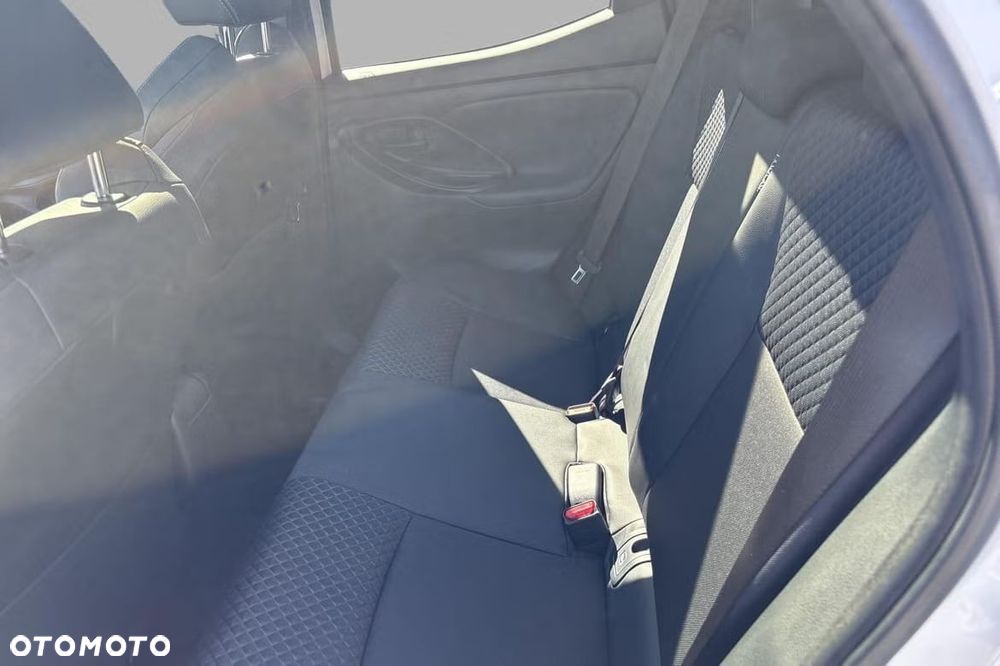 Toyota Yaris Hybrid 1.5 Selection Style - 18