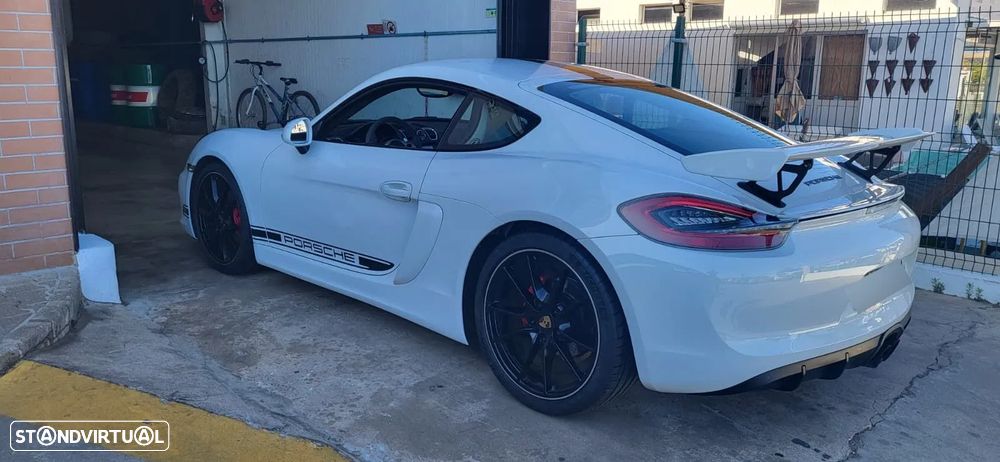 Porsche Cayman GTS PDK - 12