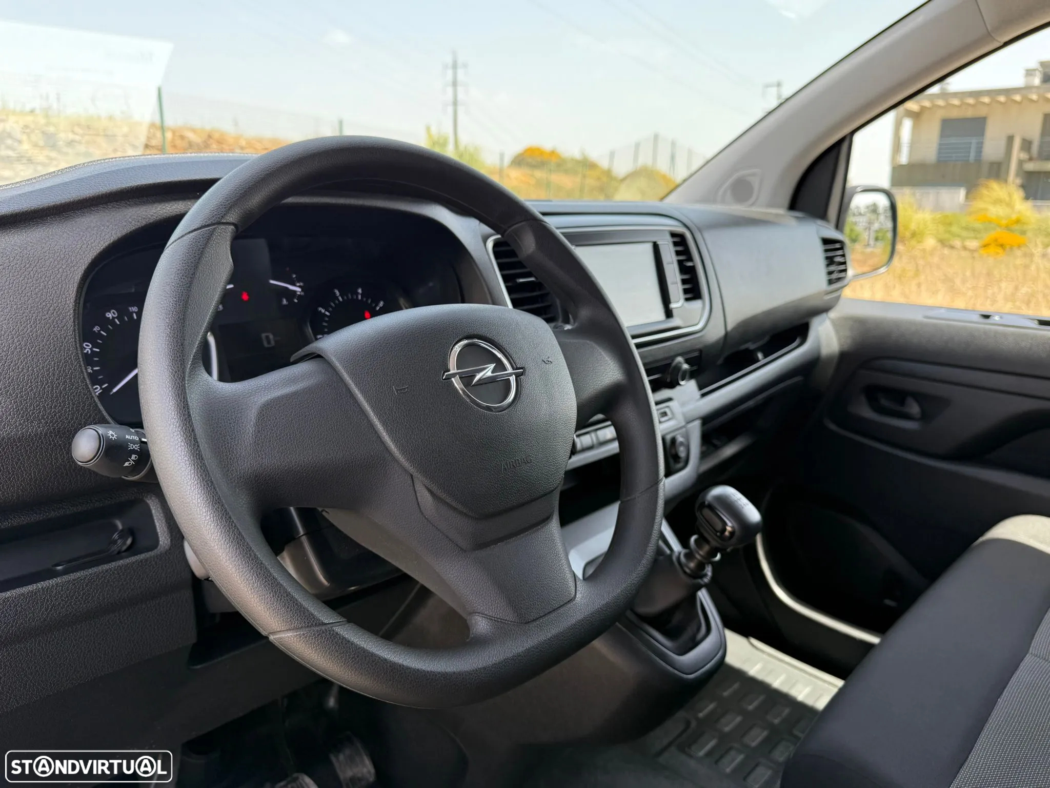 Opel Vivaro 1.5 CDTi 3Lug Iva Dedutível - 15