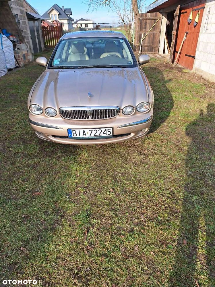 Jaguar X-Type 2.0 - 4