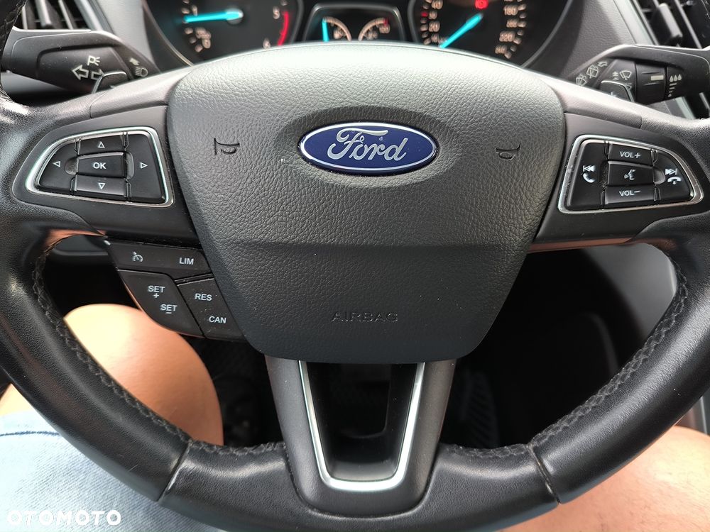 Ford Kuga 2.0 TDCi 4x4 Titanium - 13