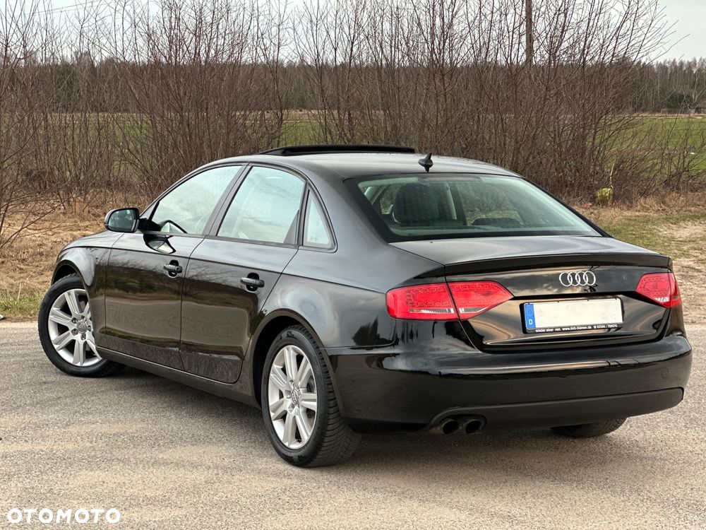 Audi A4 Limousine - 6