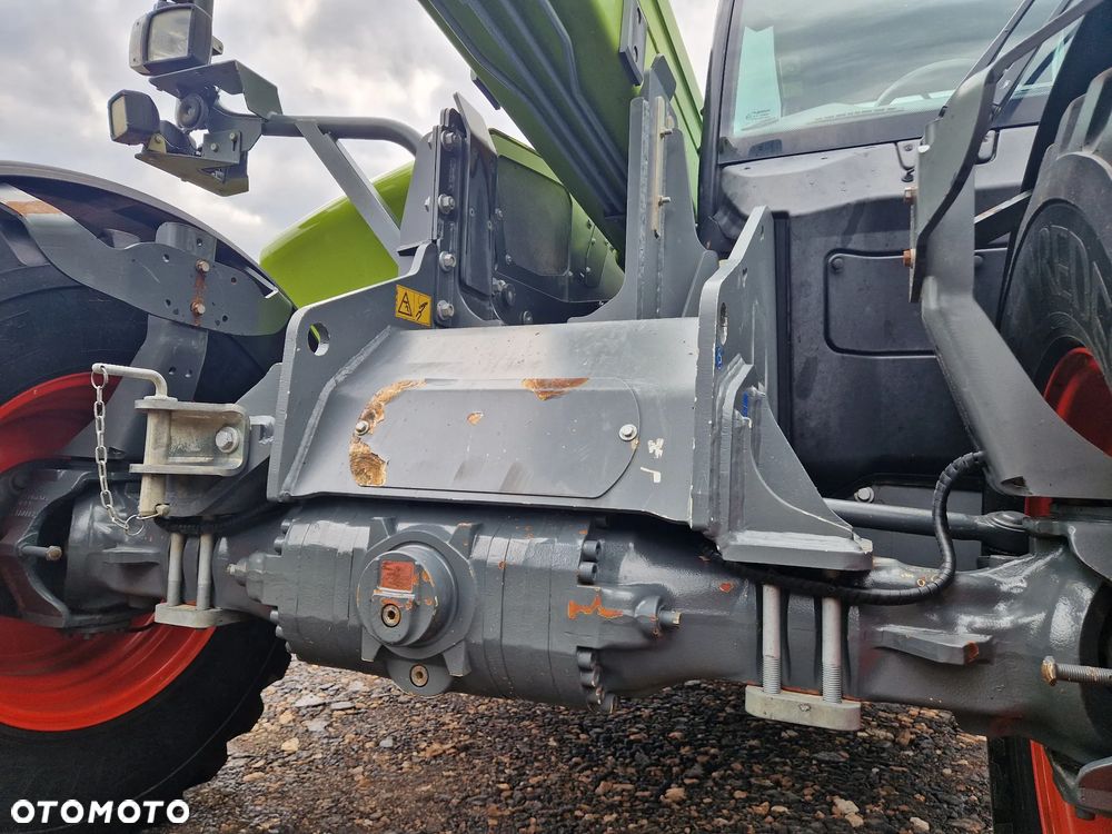 Claas SCORPION 732 - 27