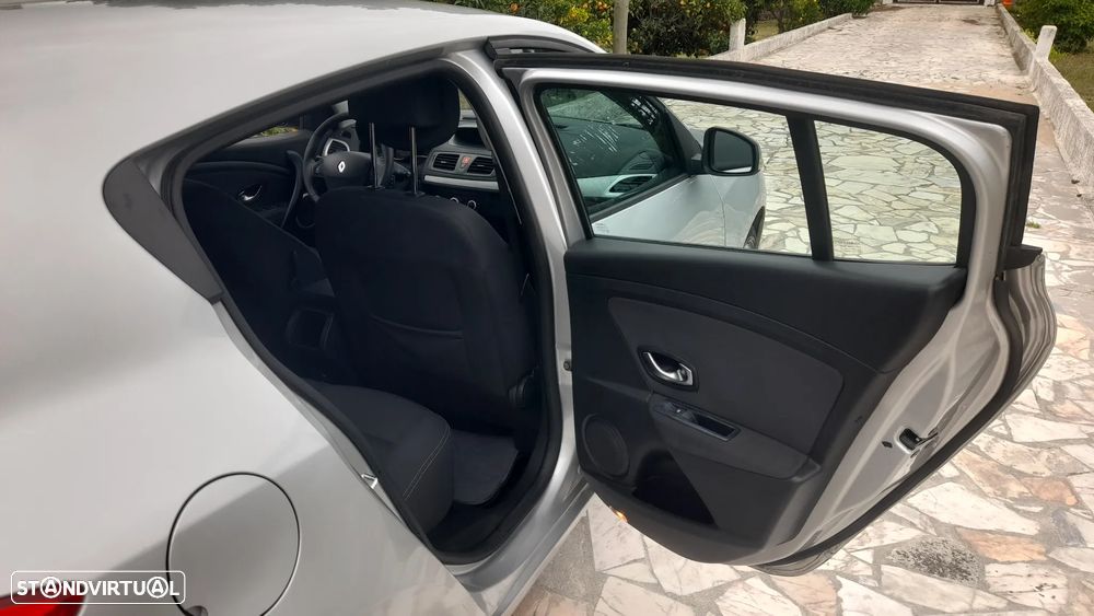 Renault Mégane 1.5 dCi Dynamique - 29