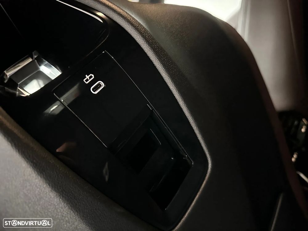 BMW iX xDrive 40 Pack Desportivo - 15