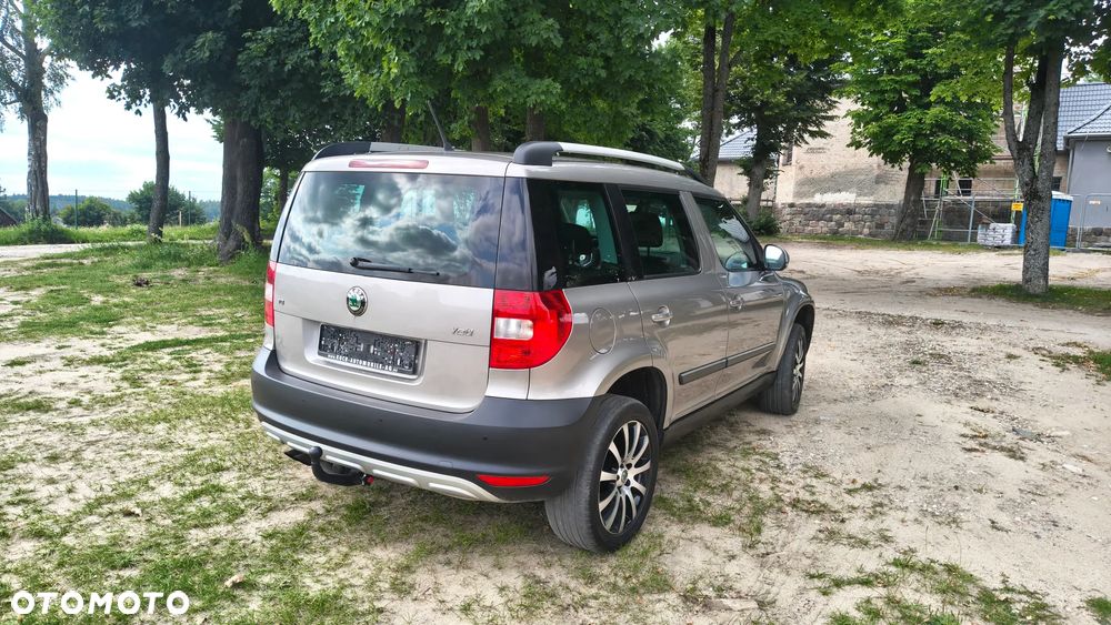 Skoda Yeti 2.0 TDI Ambition Green tec PLUS EDITION - 10