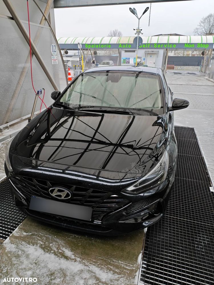 Hyundai i30 Fastback 1.5 T-GDI MHEV 160CP 7DCT Highway - 1