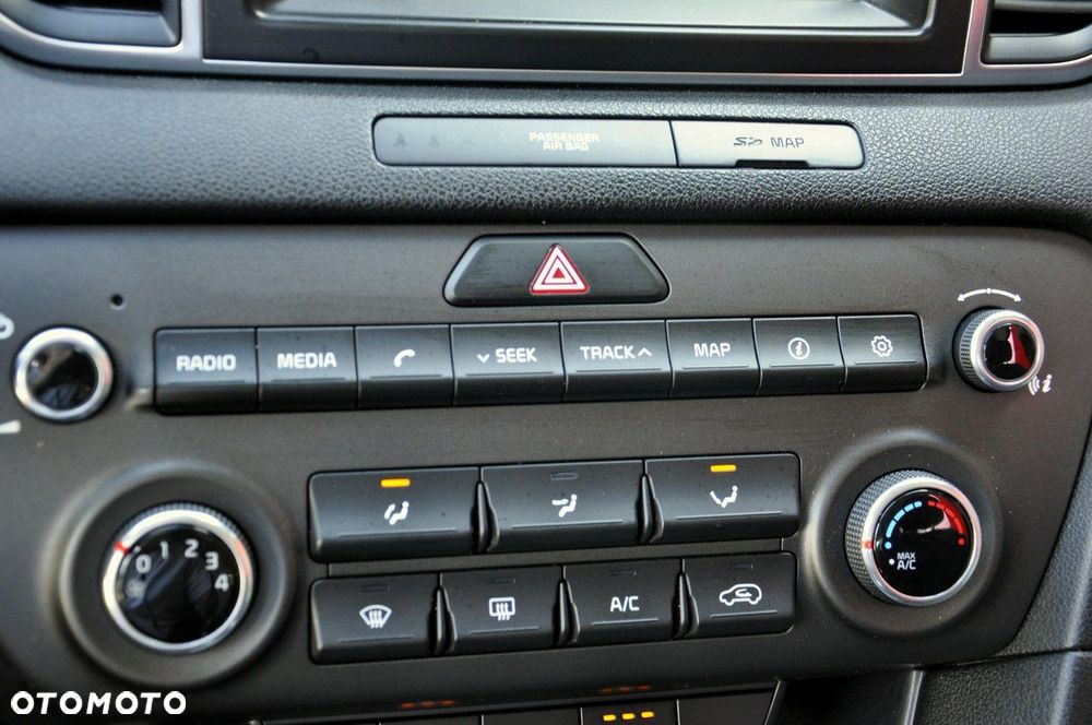 Kia Sportage 1.6 GDI L Business Line Plus 2WD - 8