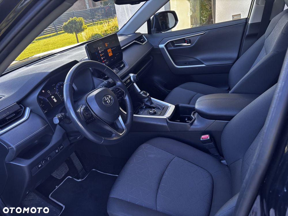 Toyota RAV4 - 2