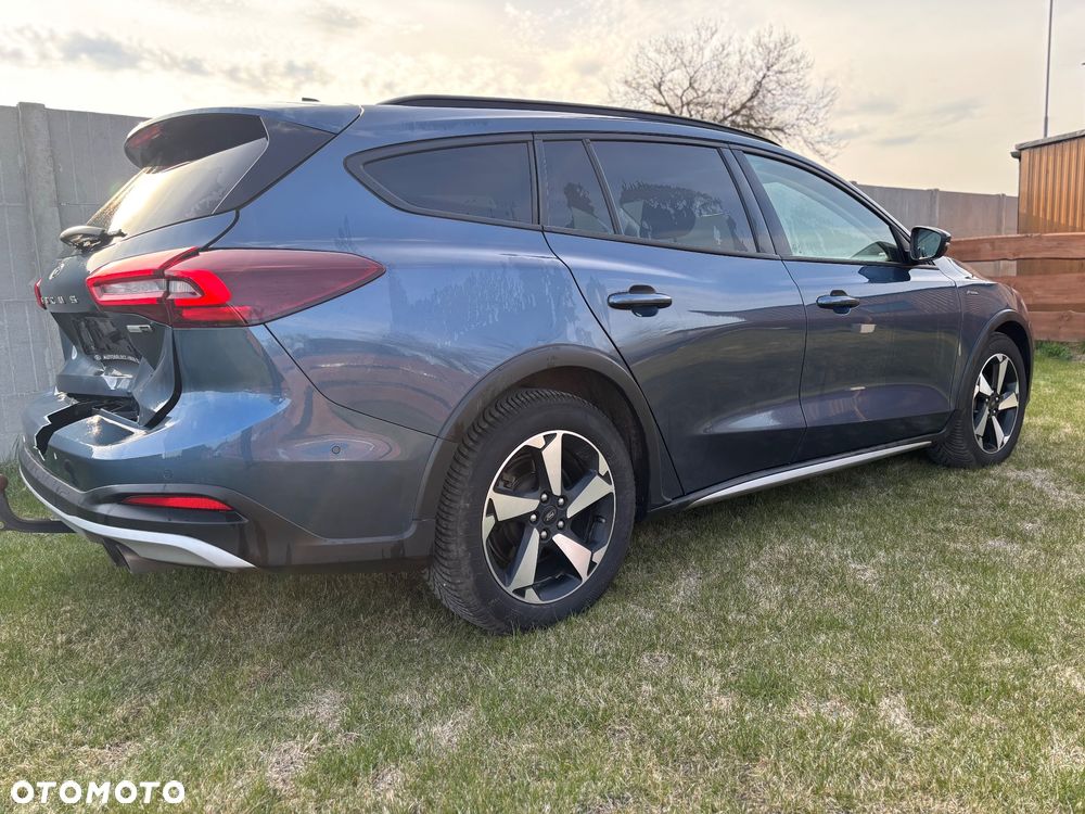 Ford Focus 1.0 EcoBoost mHEV Active X - 6