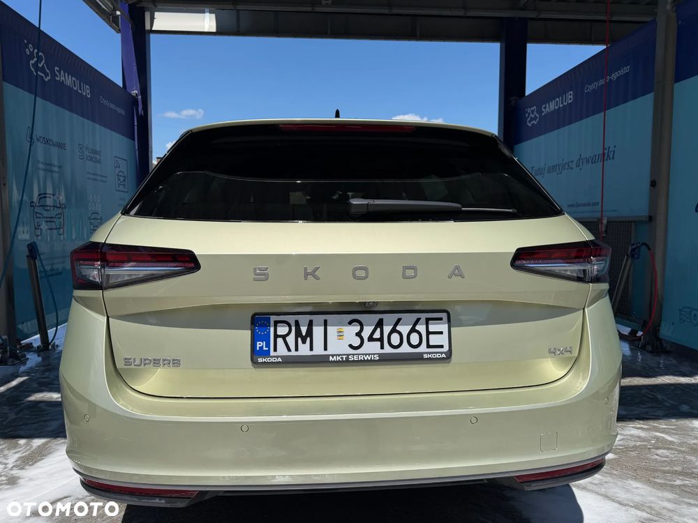 Skoda Superb 2.0 TSI 4x4 L&K DSG - 8