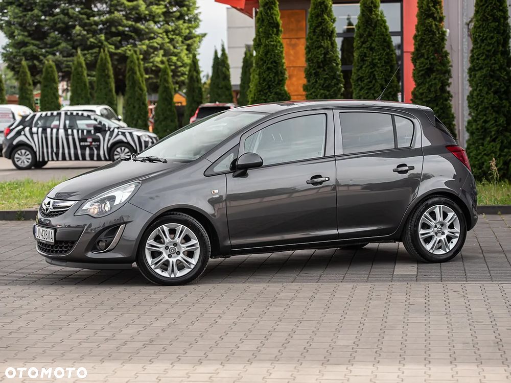 Opel Corsa 1.4 16V Innovation - 14