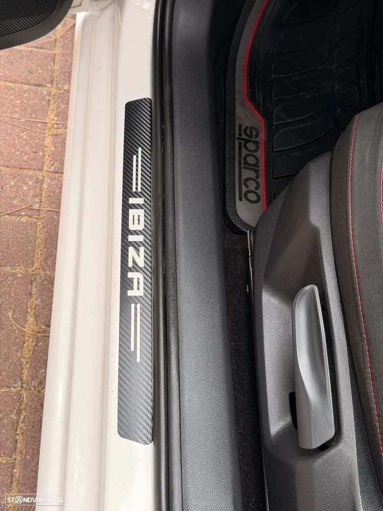 SEAT Ibiza 1.0 TSI FR - 18