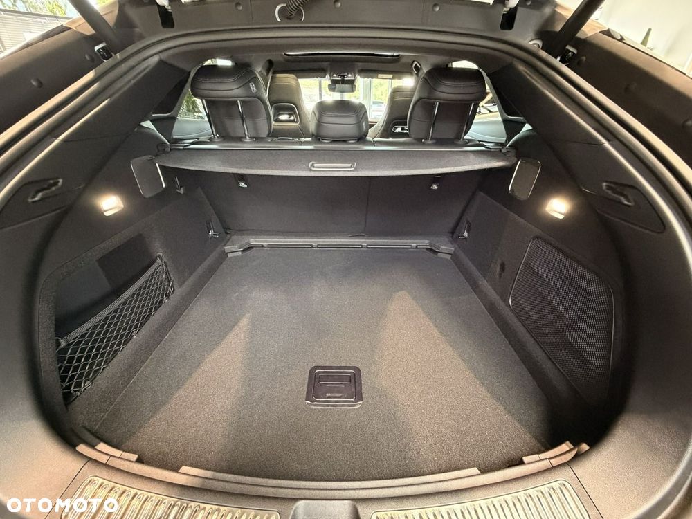 BYD Sealion 7 - 16