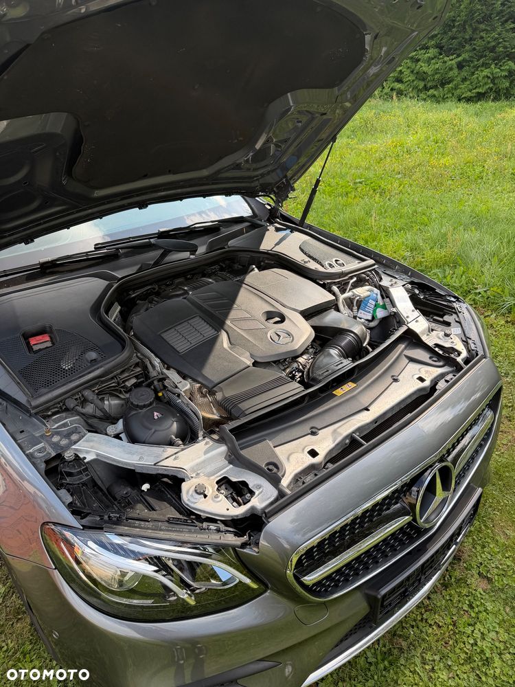 Mercedes-Benz Klasa E 300 d 9G-TRONIC AMG Line - 21