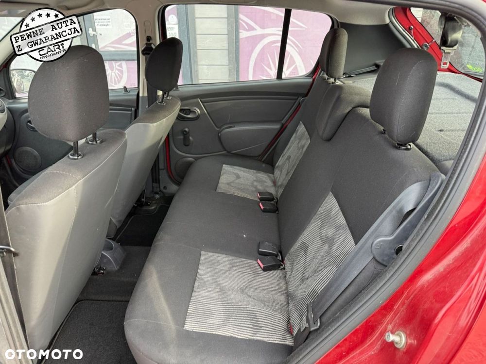 Dacia Sandero - 11