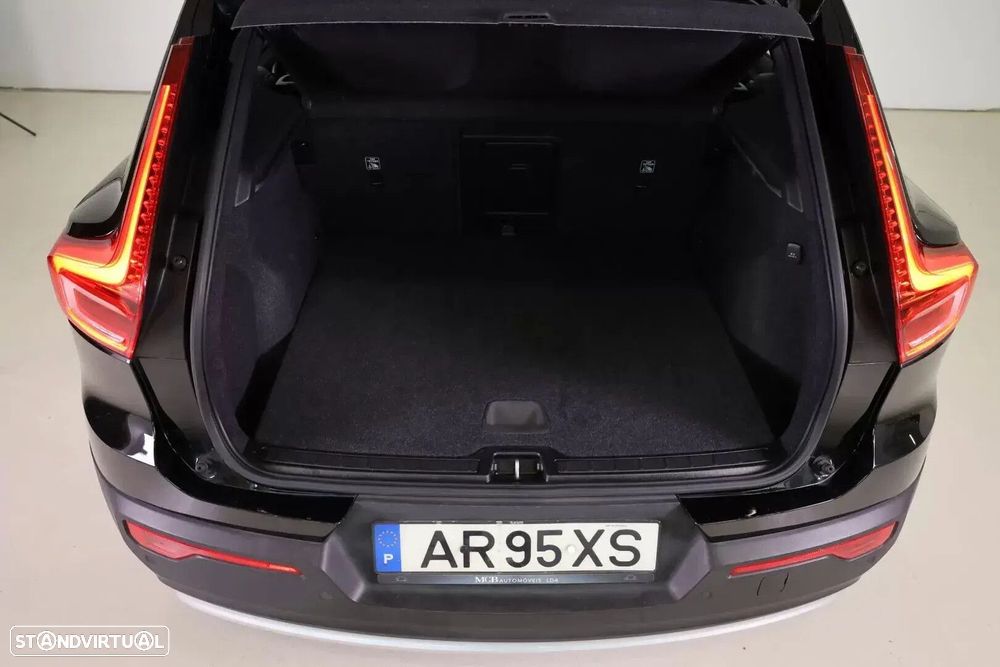 Volvo XC 40 1.5 T5 PHEV Momentum Plus - 23