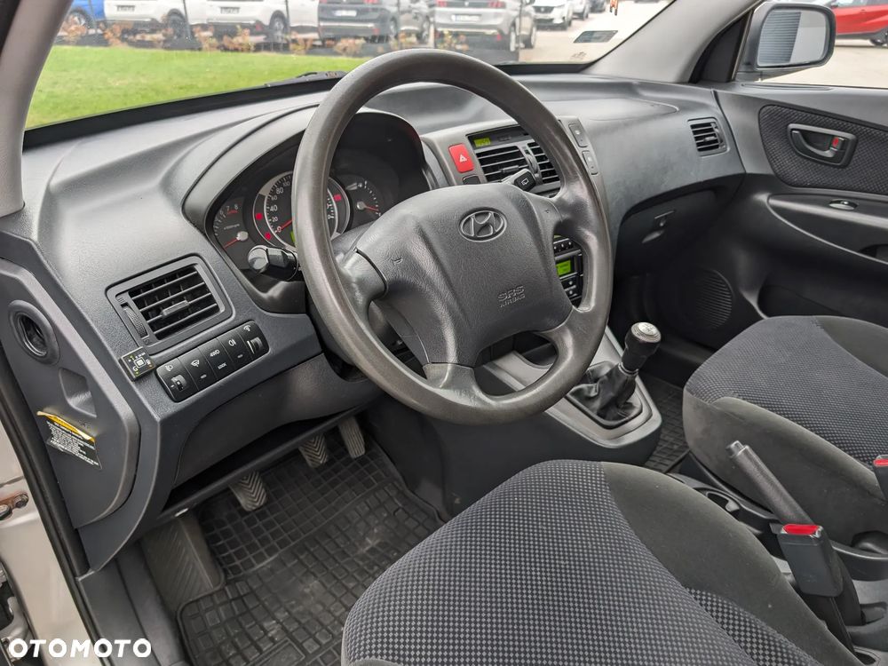 Hyundai Tucson 2.0 4WD GLS - 22