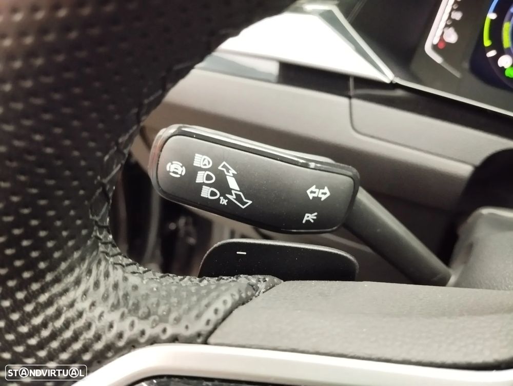 VW Arteon Shooting Brake 1.4 TSI eHybrid R-Line - 29