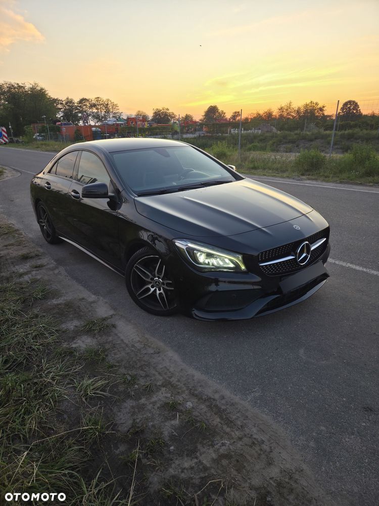 Mercedes-Benz CLA 200 7G-DCT AMG Line - 13