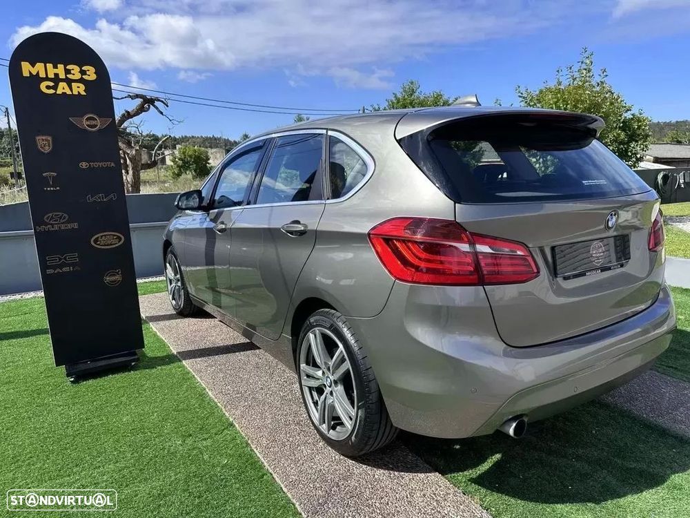 BMW 218 Active Tourer d Line Sport - 12