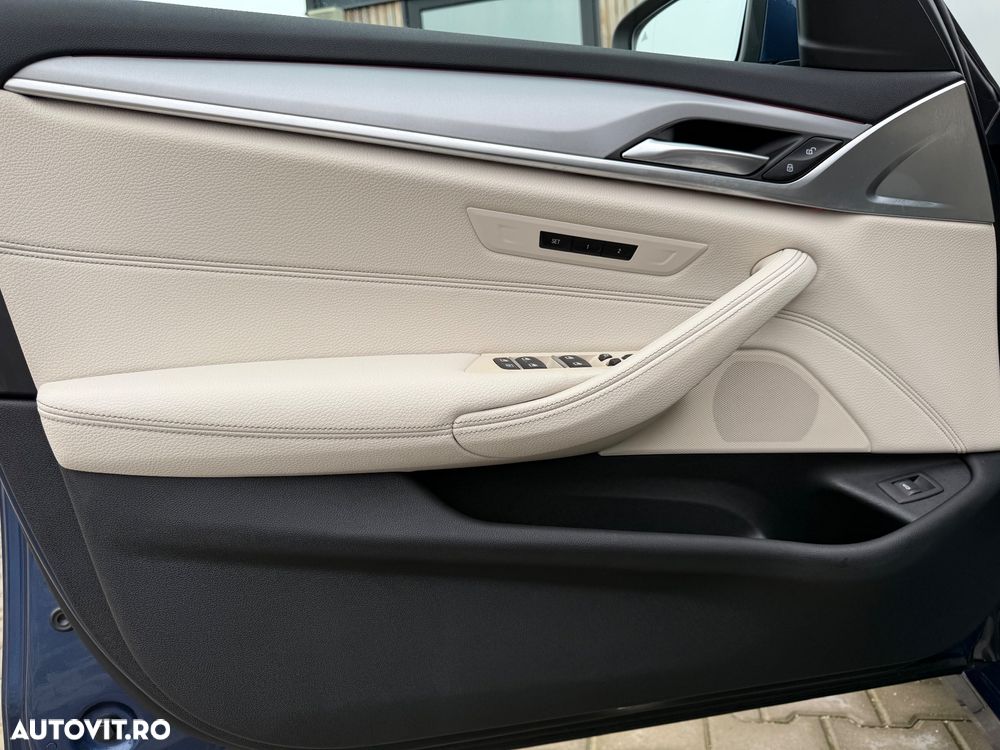 BMW Seria 5 530d xDrive Aut. Luxury Line - 13