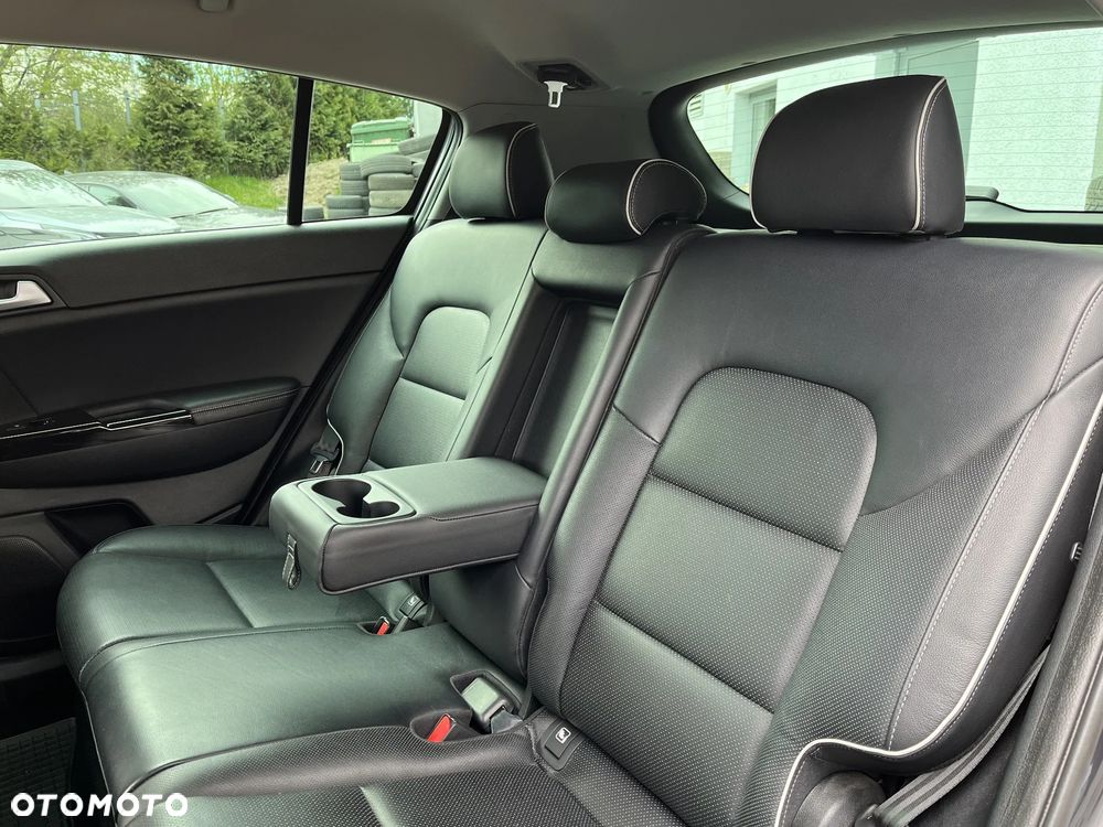 Kia Sportage 1.6 T-GDI Business Line 4WD - 16