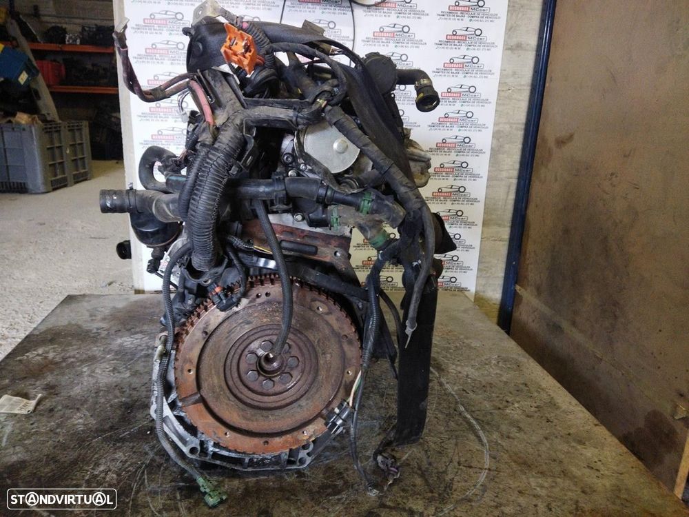 MOTOR COMPLETO RENAULT CLIO III 2008 -K9KM768 - 3