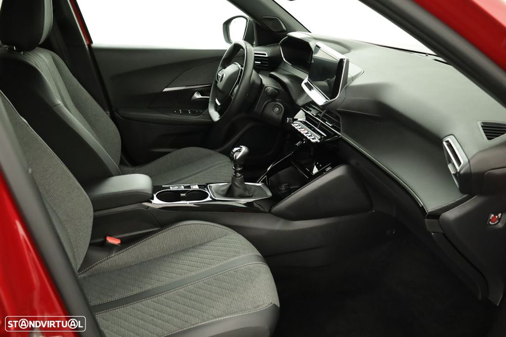 Peugeot 2008 1.2 PureTech Allure - 22