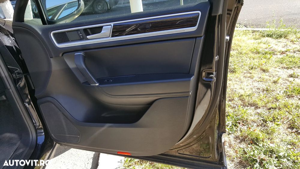 Volkswagen Touareg 3.0 V6 TDI SCR Blue Motion DPF Automatik - 28