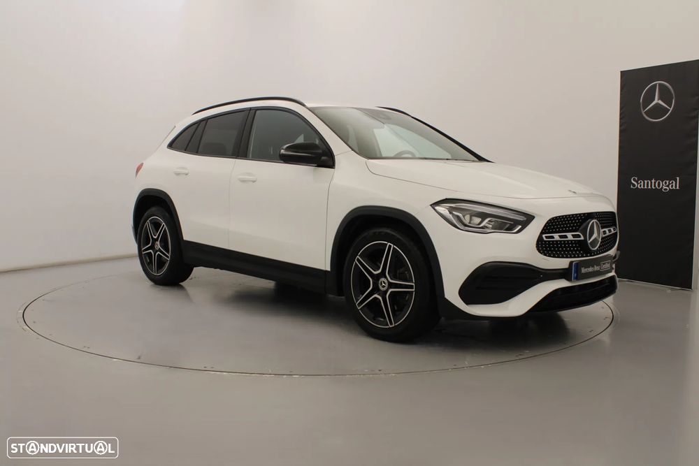 Mercedes-Benz GLA 180 d AMG Line - 2