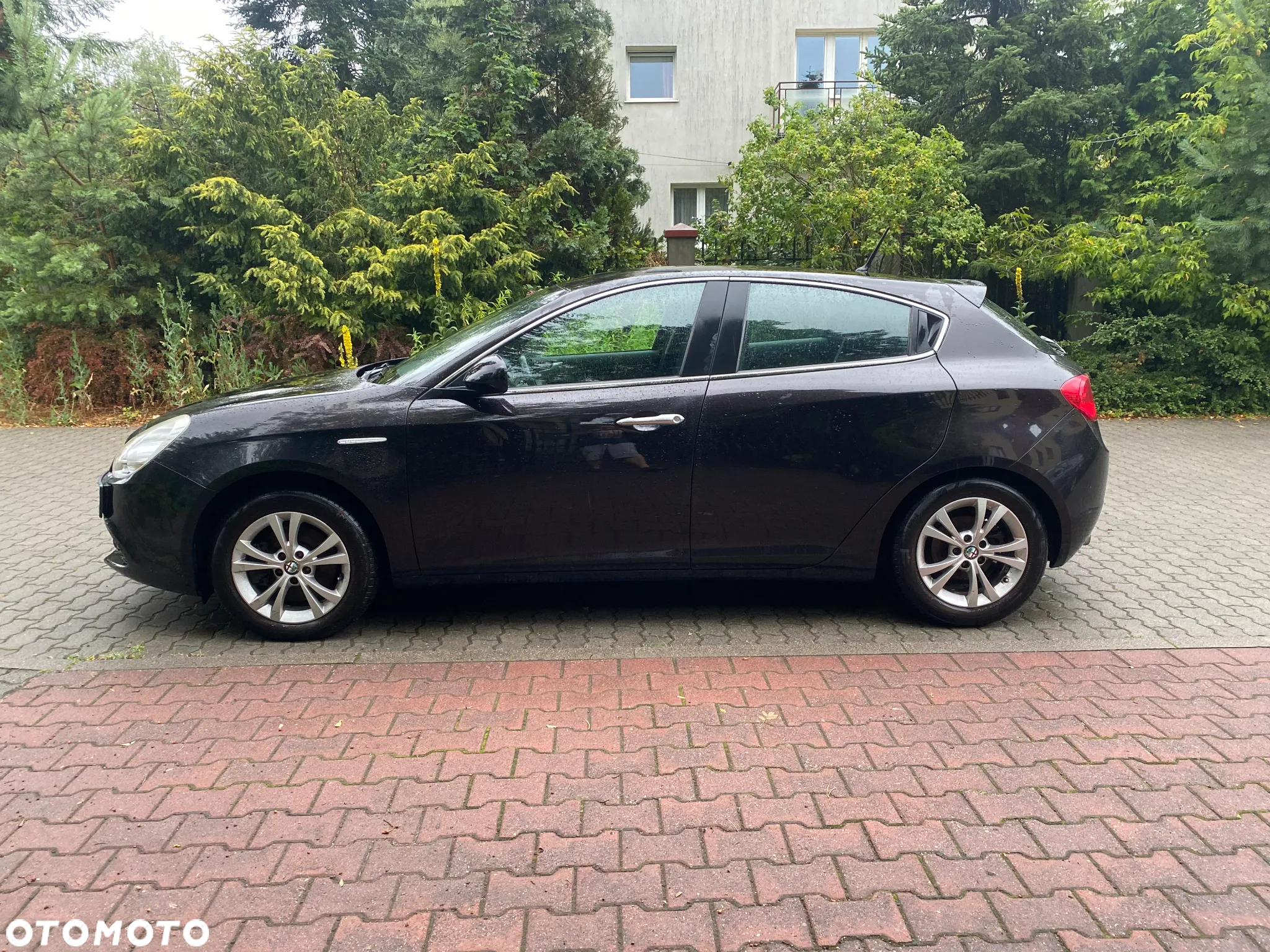 Alfa Romeo Giulietta 2.0 JTDM Distinctive - 8