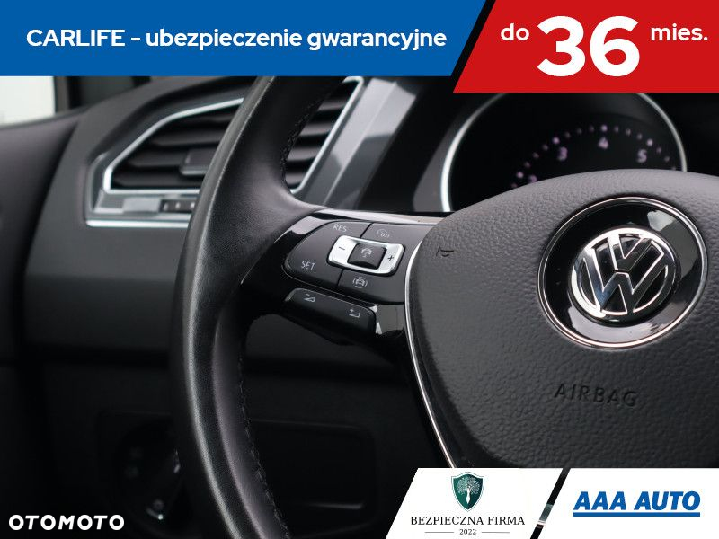 Volkswagen Tiguan - 18