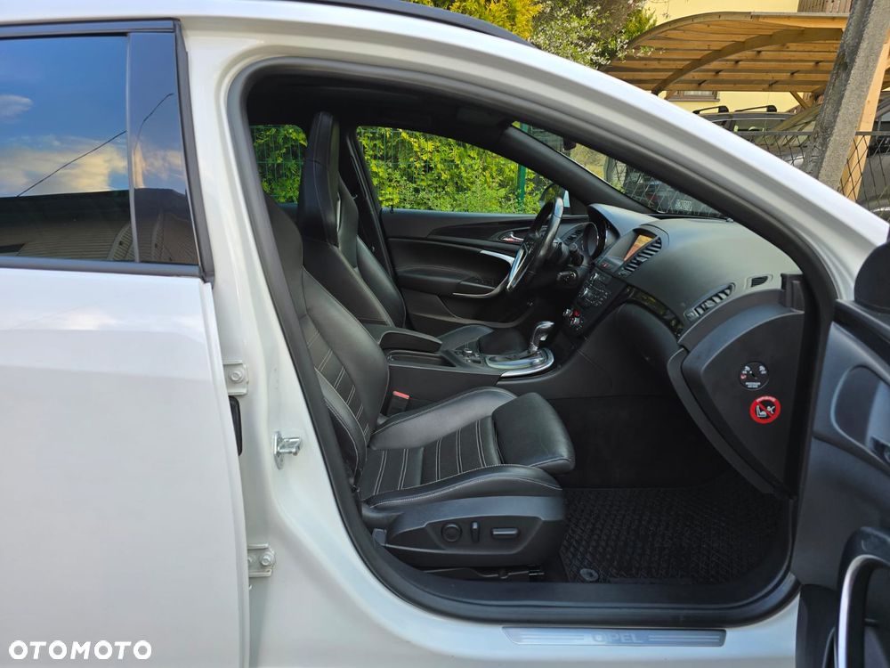 Opel Insignia 2.0 BiTurbo CDTI 4x4 Sport - 34