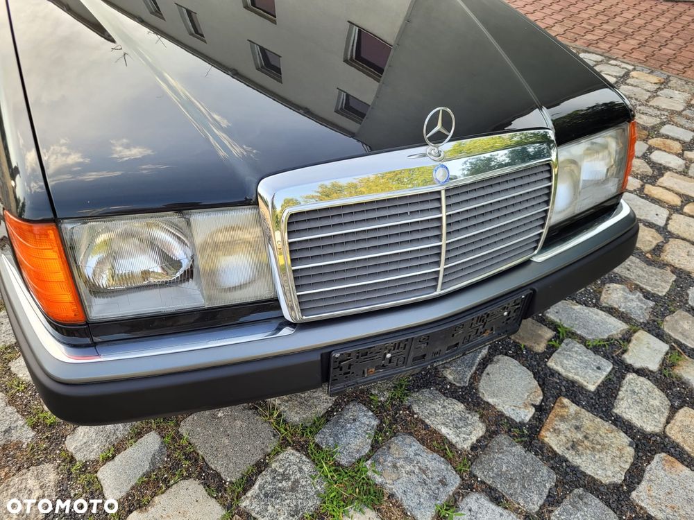 Mercedes-Benz 280 - 15