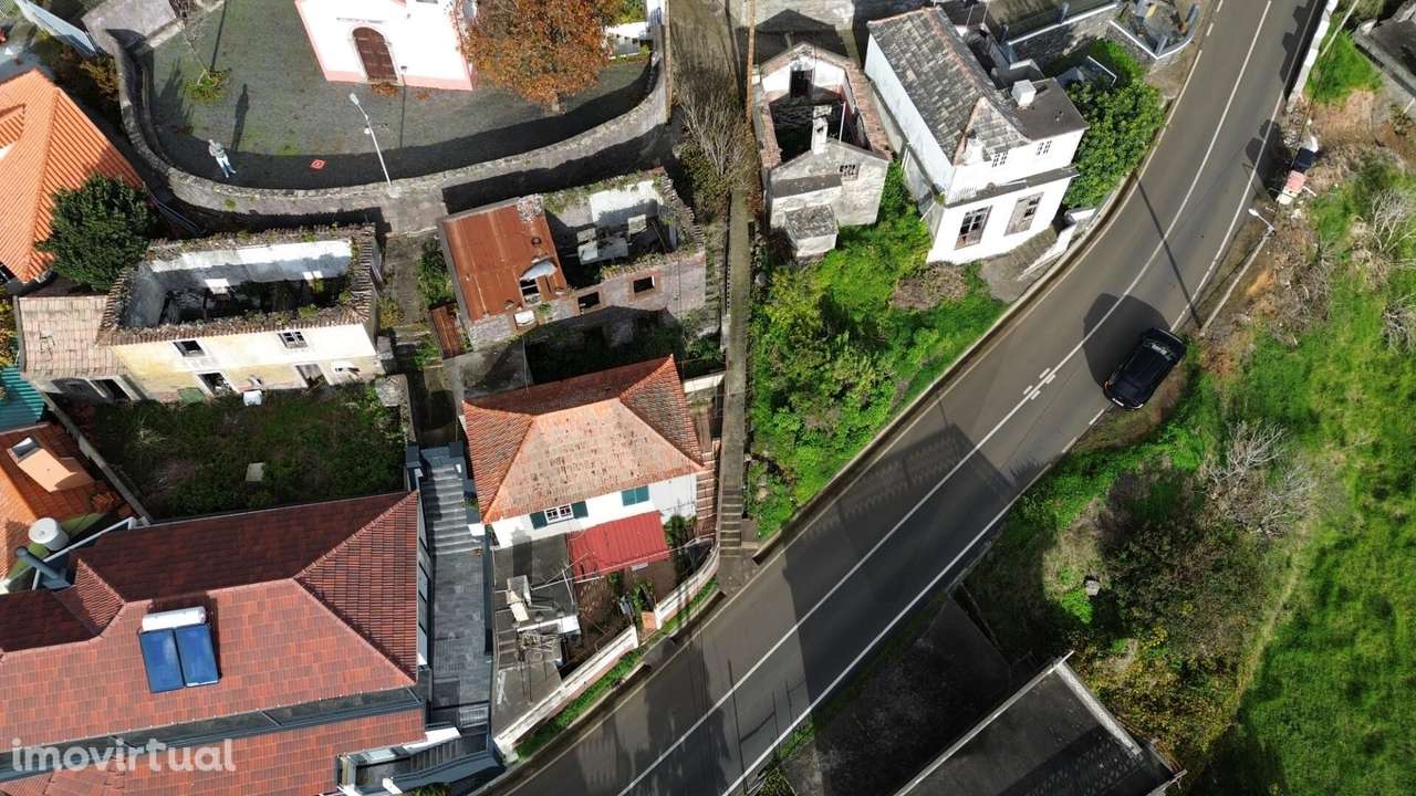 T2 + Ruína para Reabilitação - Vista Mar Única | Fajã da Ovelha | Mad - Grande imagem: 3/16