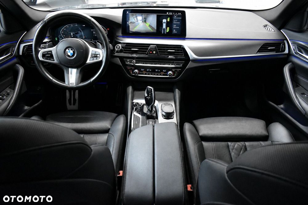 BMW Seria 5 520d xDrive mHEV M Sport sport - 6