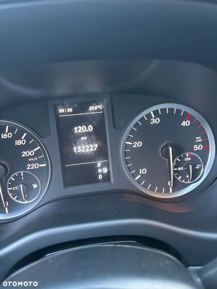 Mercedes-Benz Vito - 24