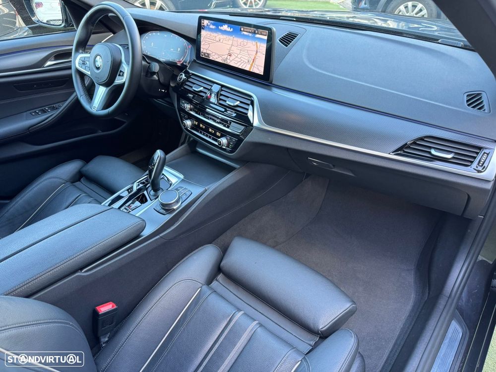BMW 520 d Pack M Auto - 19