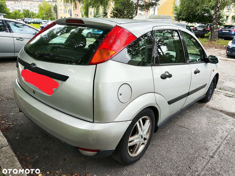 Ford Focus - 10