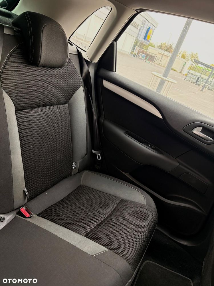 Citroën C4 1.6 HDi Selection - 5