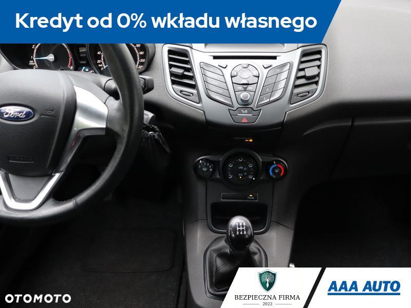 Ford Fiesta - 13