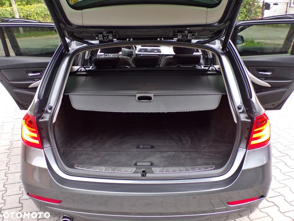 BMW Seria 3 320d - 28