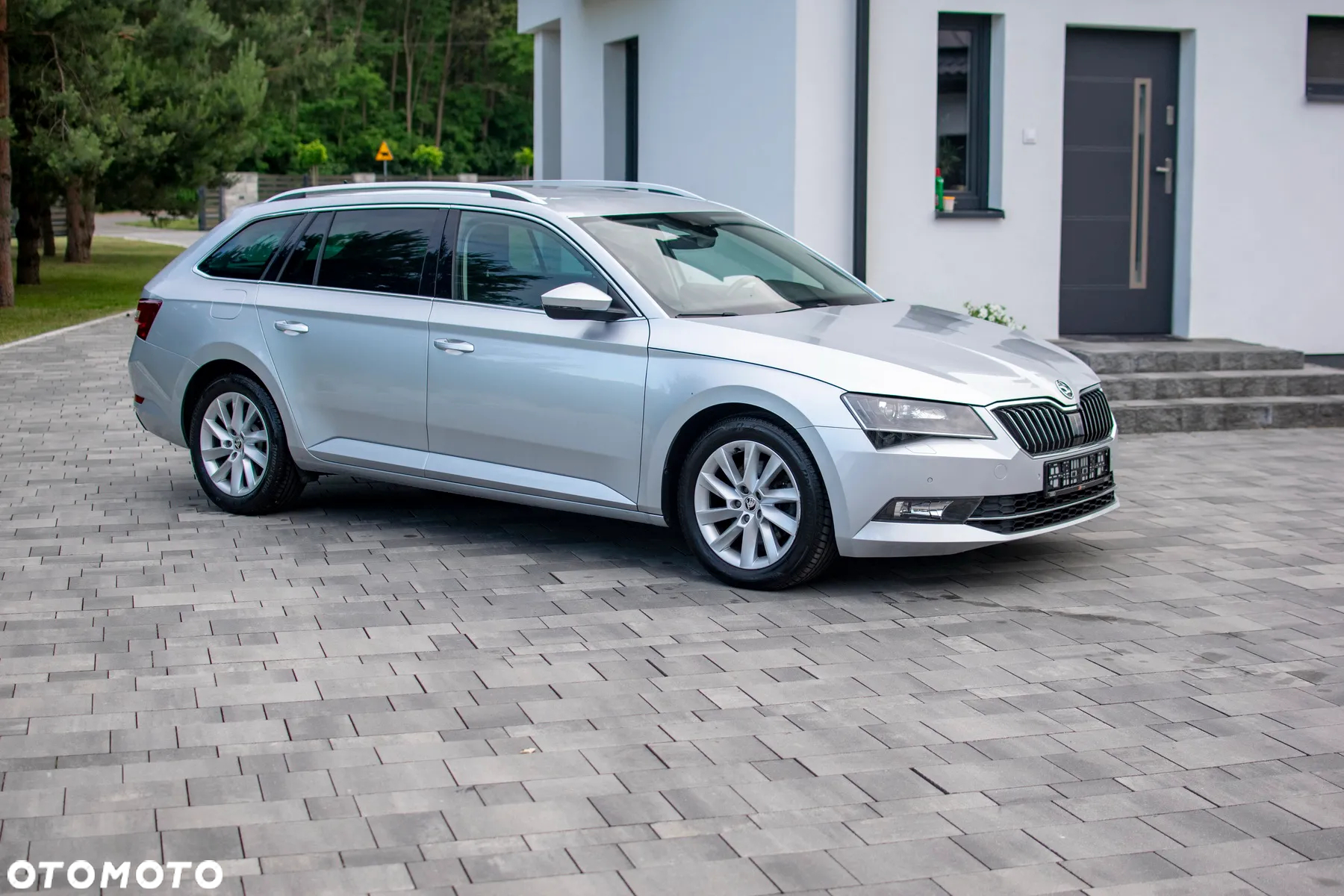 Skoda Superb - 8