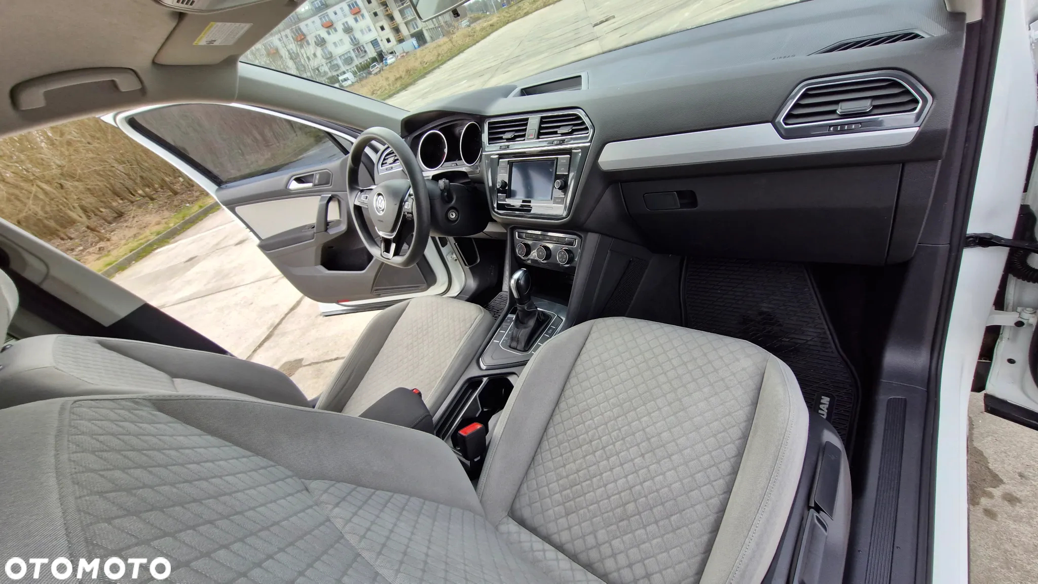 Volkswagen Tiguan Allspace - 9
